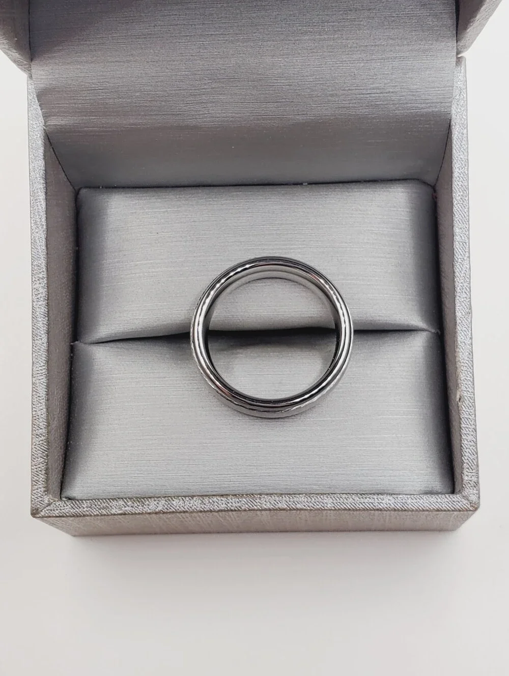 Men's Brushed Silver Tungsten Comfort-Fit Wedding Band Unisex Ring